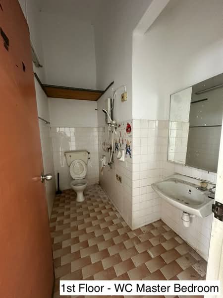 Rumah Teres 2 Tingkat untuk Dijual di Pandan Indah (Ampang) - Jake Lim - Bathroom - PropertyGuru.com.my