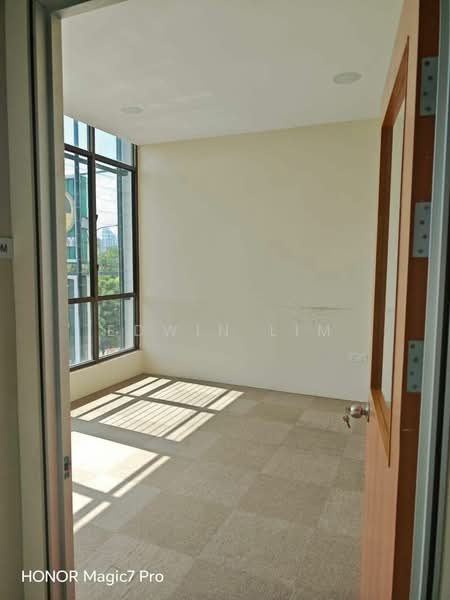 Kedai / Pejabat untuk Disewa di Larkin Jaya (Johor Bahru) - Edwin Lim - Interior - PropertyGuru.com.my