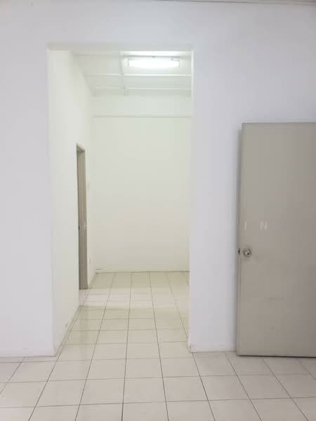 2-storey Terraced House for Sale in Alam Budiman (Shah Alam) - Mohammad Din Majid - Interior - PropertyGuru.com.my