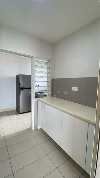 Condominium for Sale at Casa Green Condominium - Steven Tay - Kitchen - PropertyGuru.com.my