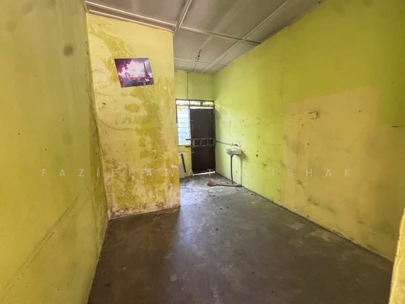 Semi-Detached House for Sale in Kuantan (Pahang) - Fazielawatie Ishak - Interior - PropertyGuru.com.my