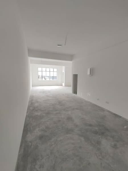 Shop for Sale in Bandar Indahpura (Kulai) - Kuu Chin - Interior - PropertyGuru.com.my