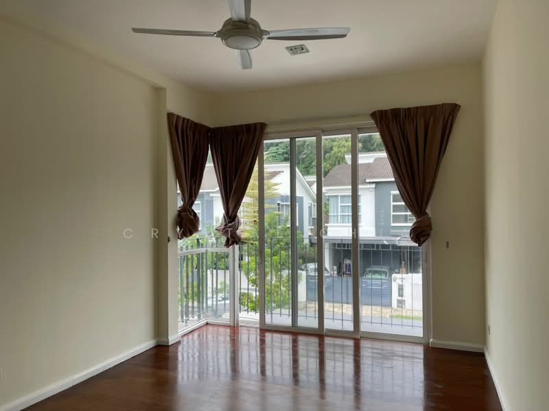 Rumah Teres 2 Tingkat untuk Disewa di Desa Parkcity (Kuala Lumpur) - Crystal Chua - Balcony - PropertyGuru.com.my