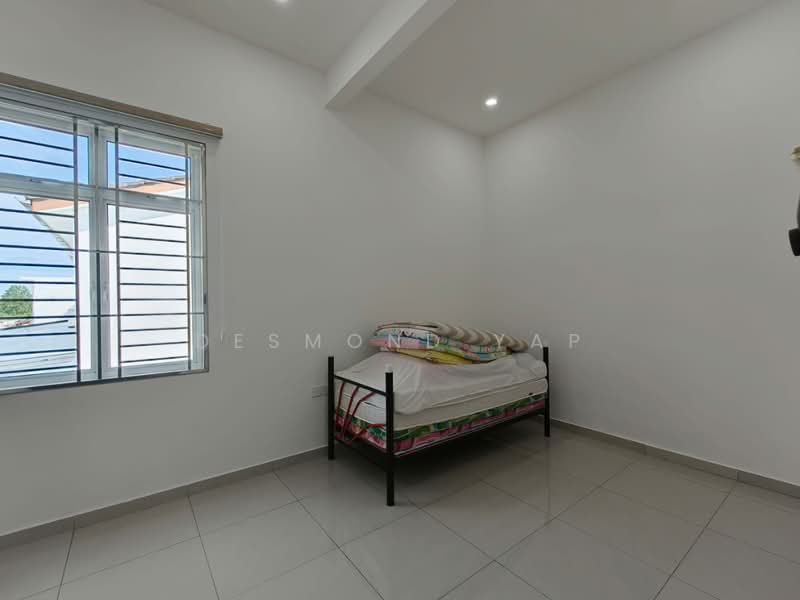 Rumah Berkembar untuk Dijual di Pontian (Johor) - Desmond Yap - Bedroom - PropertyGuru.com.my