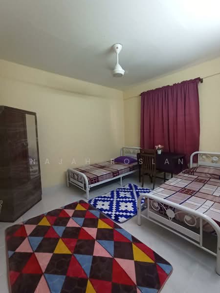 Flat for Rent at Taman Pelangi - Najah Roslan - Bedroom - PropertyGuru.com.my