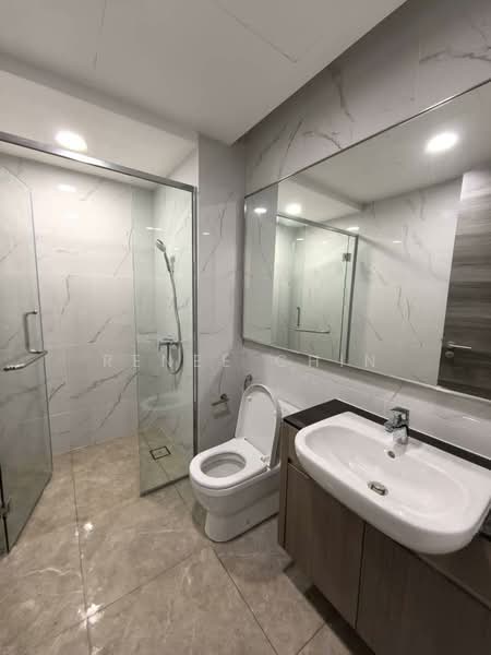 Servis Apartment untuk Dijual di Agile Bukit Bintang - Renee Chin - Bathroom - PropertyGuru.com.my