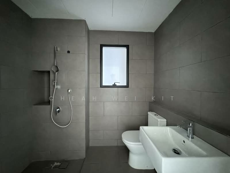 Service Residence for Sale at Maya Ara Residences - Cheah Wei Kit - Bathroom - PropertyGuru.com.my