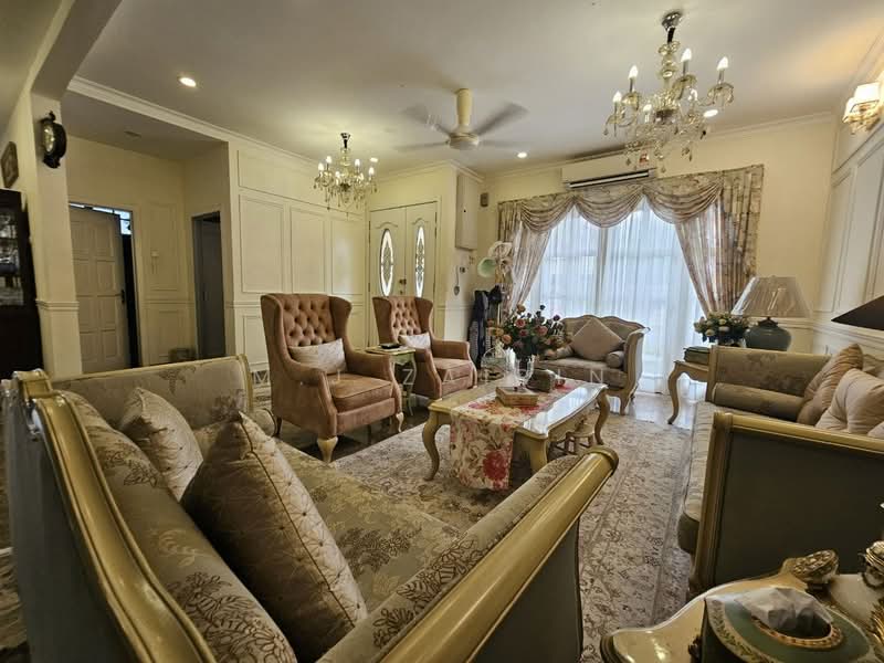 Rumah Berkembar untuk Dijual di Ukay Perdana (Ulu Kelang) - M.J Zairin - Living Room - PropertyGuru.com.my