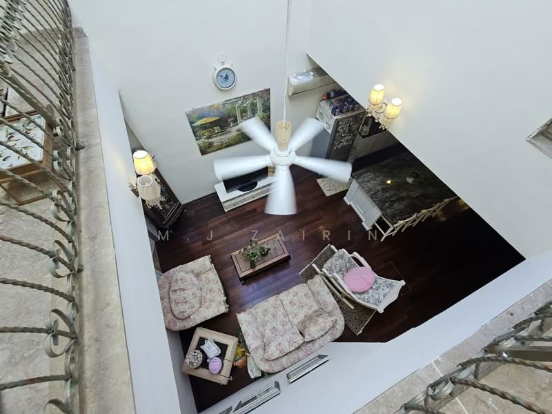 Rumah Berkembar untuk Dijual di Ukay Perdana (Ulu Kelang) - M.J Zairin - Living Room - PropertyGuru.com.my