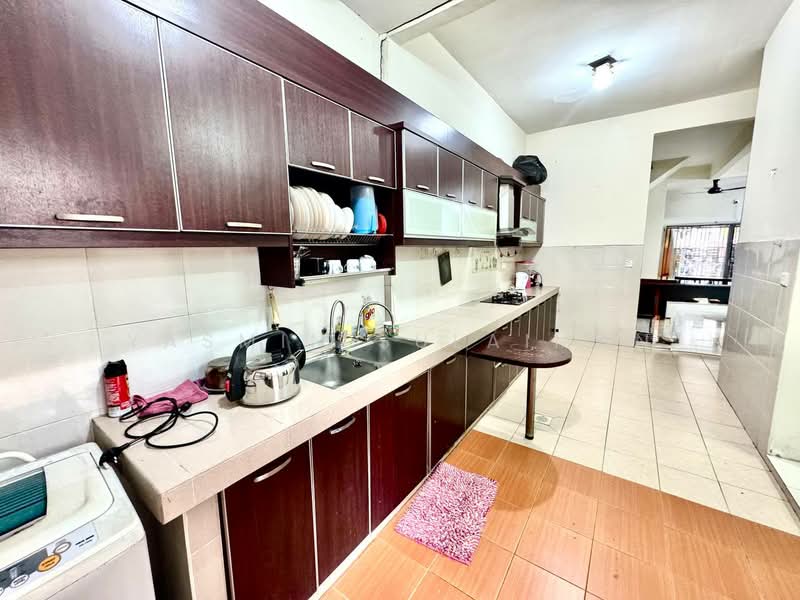 2-storey Terraced House for Sale in Bandar Country Homes (Rawang) - Yasmin Sulaiman - PropertyGuru.com.my