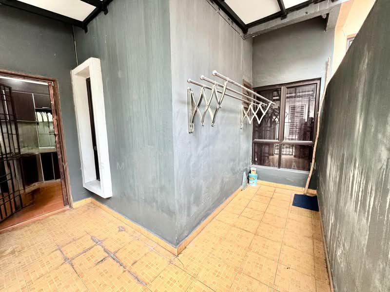 2-storey Terraced House for Sale in Bandar Country Homes (Rawang) - Yasmin Sulaiman - PropertyGuru.com.my