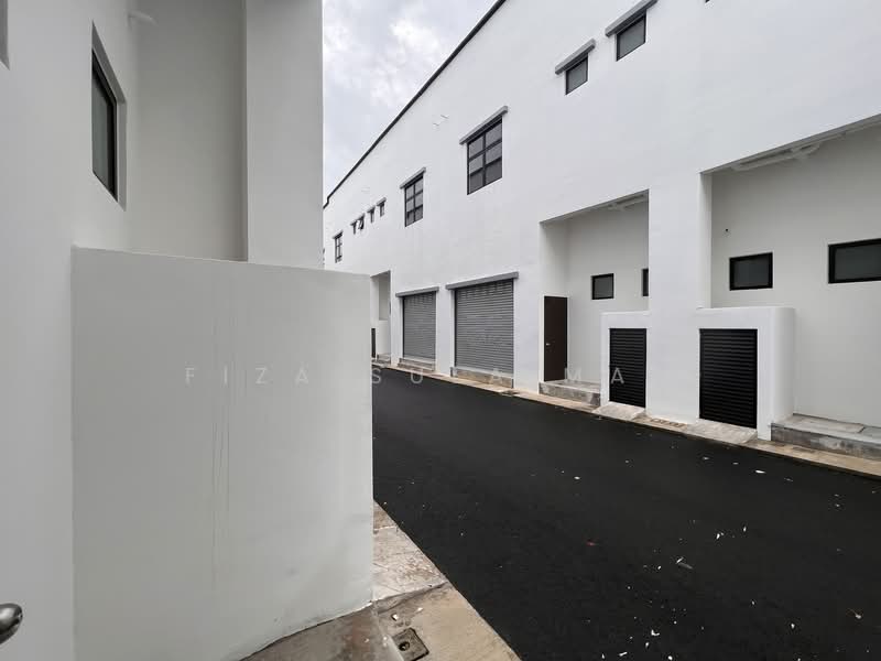 Shop / Office for Rent in Pasir Gudang (Johor) - Fiza Sulaiman - Exterior - PropertyGuru.com.my