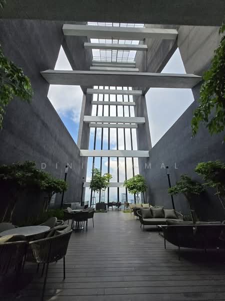 Kondominium untuk Dijual di ALIX Residences - Dinie Akmal - Exterior - PropertyGuru.com.my