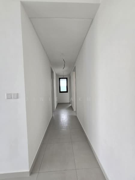 Kondominium untuk Dijual di ALIX Residences - Dinie Akmal - Corridor - PropertyGuru.com.my