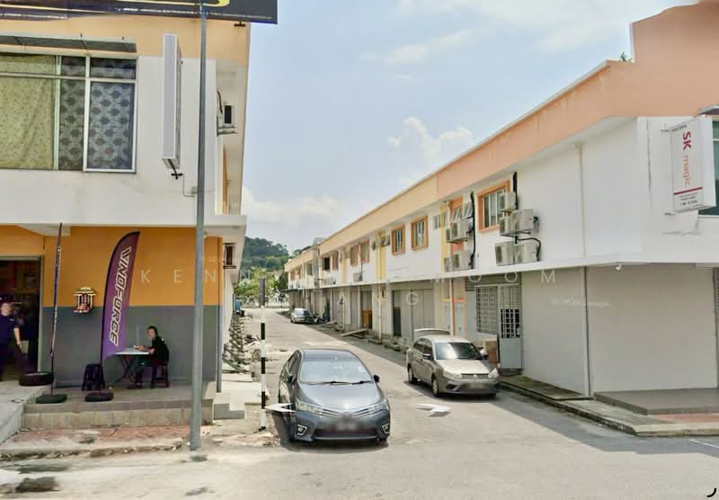 Shop / Office for Rent in Bandar Puncak Alam (Puncak Alam) - Kenny Ng Moom Siang - Exterior - PropertyGuru.com.my