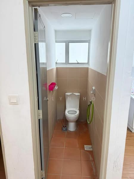 Pangsapuri untuk Disewa di Impiana - Valyn Ho - Bathroom - PropertyGuru.com.my