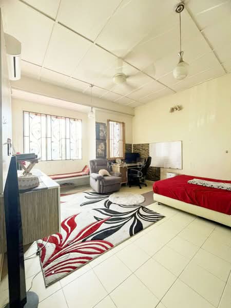 2-storey Terraced House for Sale in Alam Budiman (Shah Alam) - Mohammad Din Majid - Study - PropertyGuru.com.my