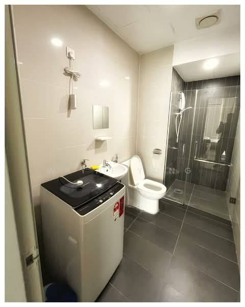 Servis Apartment untuk Disewa di Boulevard 51 - Wayne Yong - Bathroom - PropertyGuru.com.my