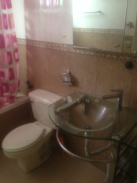 Condominium for Rent at Gurney Park Condominium - Hoy Meng - Bathroom - PropertyGuru.com.my