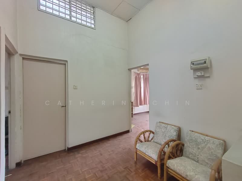 2-storey Terraced House for Sale in Ipoh (Perak) - Catherine Chin - Living Room - PropertyGuru.com.my
