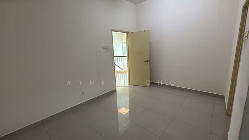 Rumah Teres 2 Tingkat untuk Disewa di Nilai (Negeri Sembilan) - Athena Cho - Interior - PropertyGuru.com.my