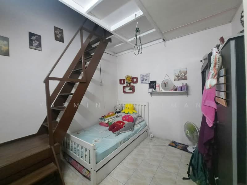 1-storey Terraced House for Sale in Seksyen 30 (Shah Alam) - Yasmin Sulaiman - Bedroom - PropertyGuru.com.my