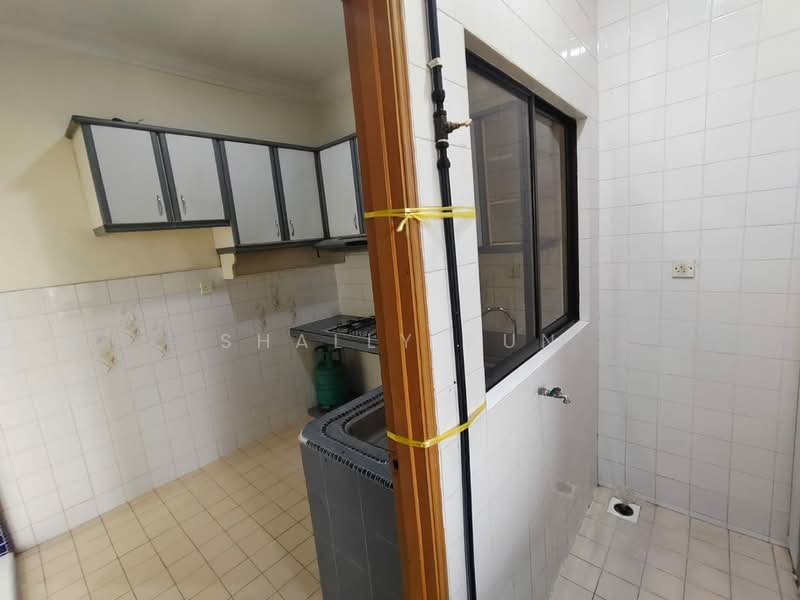 Condominium for Sale at Sri Manja Court - Shally Pun - Kitchen - PropertyGuru.com.my