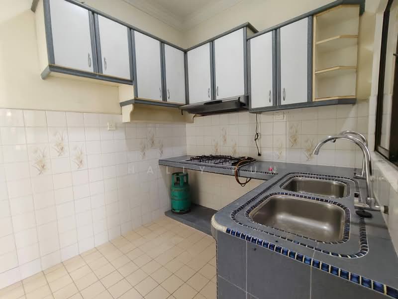 Condominium for Sale at Sri Manja Court - Shally Pun - Kitchen - PropertyGuru.com.my