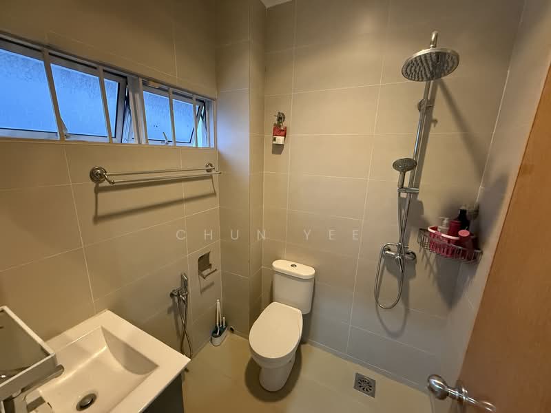 Rumah Berkembar untuk Dijual di Sri Petaling (Kuala Lumpur) - Chun Yee - Bathroom - PropertyGuru.com.my