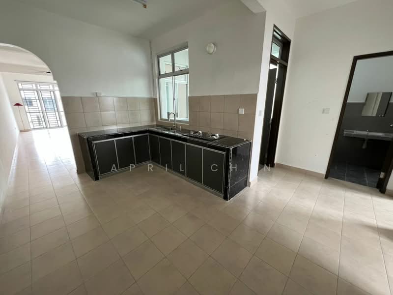 2-storey Terraced House for Rent in Skudai (Johor) - April Chin - Kitchen - PropertyGuru.com.my