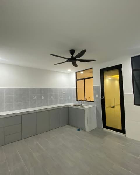 Rumah Teres 2 Tingkat untuk Disewa di Papar (Sabah) - Grace Teo - Kitchen - PropertyGuru.com.my