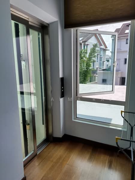 Rumah Banglo untuk Dijual di USJ Heights (Subang Jaya) - P Utahma Raj - View - PropertyGuru.com.my