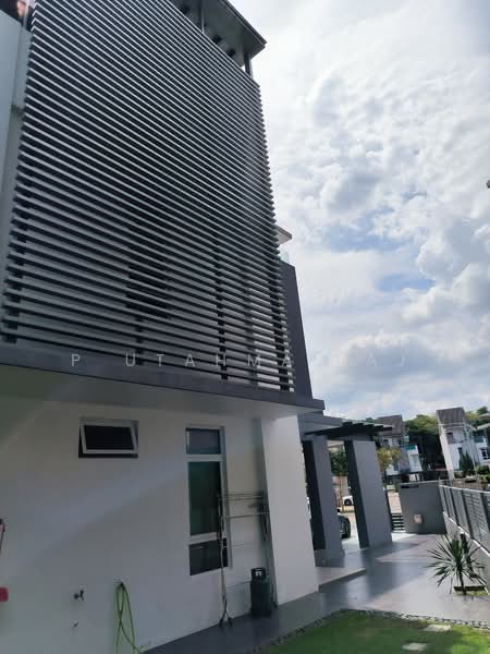 Rumah Banglo untuk Dijual di USJ Heights (Subang Jaya) - P Utahma Raj - Exterior - PropertyGuru.com.my