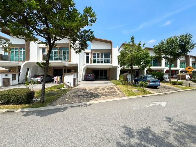 2-storey Terraced House for Sale in Setia Eco Gardens (Gelang Patah) - Yasmin Sulaiman - Exterior - PropertyGuru.com.my