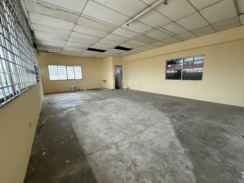 Semi-D Factory for Rent in Taman Industri Mega (Kajang) - Tan Li Po - Interior - PropertyGuru.com.my