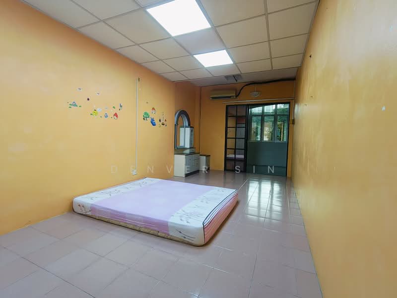 Rumah Teres 2 Tingkat untuk Dijual di Taman Muda (Ampang) - Denver Sin - Bedroom - PropertyGuru.com.my