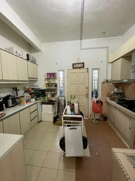 Rumah Teres 2 Tingkat untuk Dijual di Ampang Jaya (Ampang) - Fatin Ismail - Kitchen - PropertyGuru.com.my