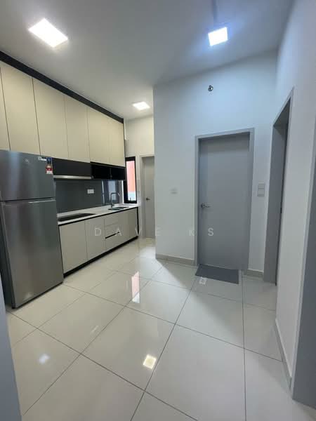 Kondominium untuk Dijual di The Amber Residence @ TwentyFive.7 - Dave KS - Kitchen - PropertyGuru.com.my