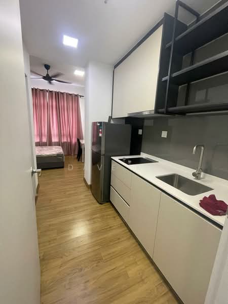 Kondominium untuk Dijual di The Amber Residence @ TwentyFive.7 - Dave KS - Kitchen - PropertyGuru.com.my