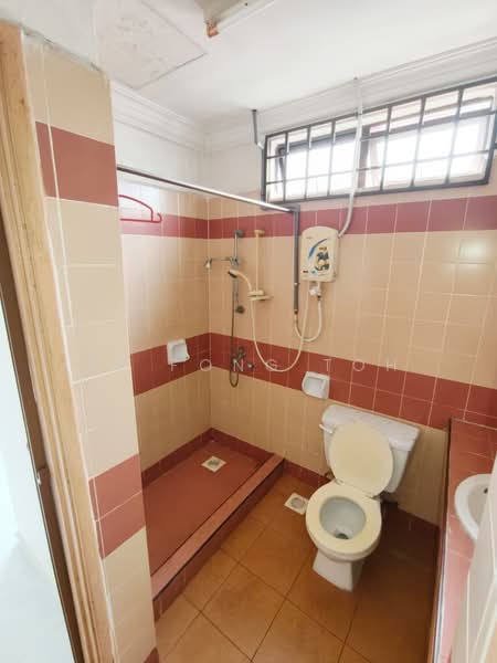 2-storey Terraced House for Sale in Taman Mount Austin (Tebrau) - Ee Fong Toh - PropertyGuru.com.my