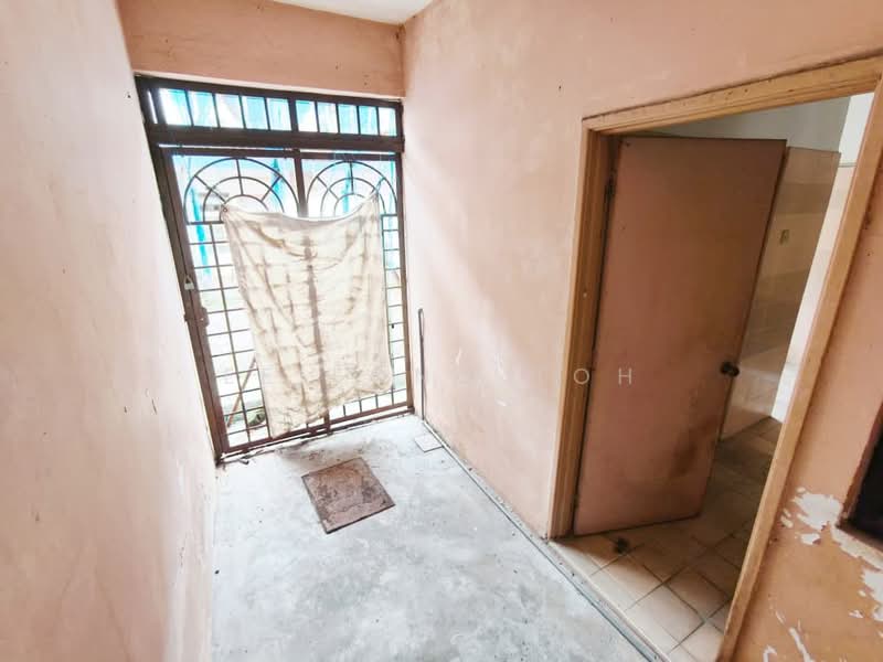 2-storey Terraced House for Sale in Taman Mount Austin (Tebrau) - Ee Fong Toh - PropertyGuru.com.my