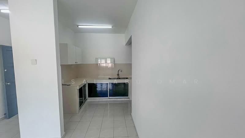 Pangsapuri untuk Dijual di Antara Apartment - Faisal Abu Omar - Kitchen - PropertyGuru.com.my