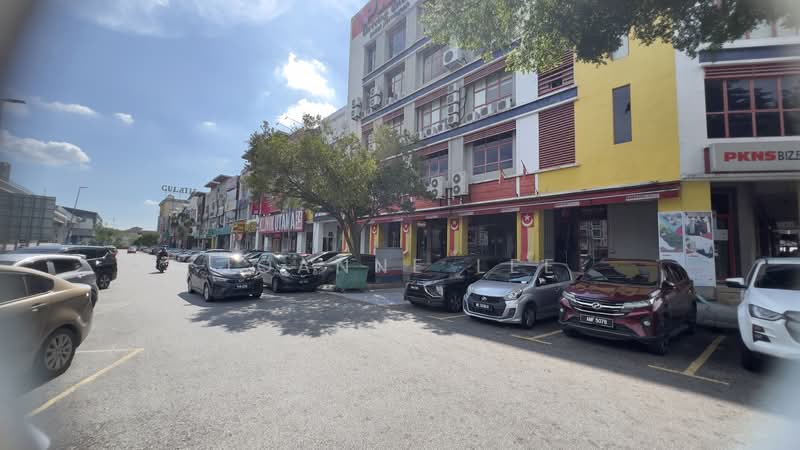 Shop / Office for Sale in Seksyen 7 (Shah Alam) - JOANNE LEE - Exterior - PropertyGuru.com.my