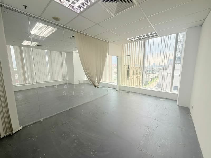 Office for Rent in Bandar Puteri Puchong (Puchong) - Khairil Anwar Sirajudin - Interior - PropertyGuru.com.my