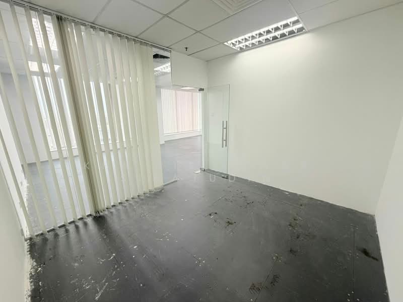 Office for Rent in Bandar Puteri Puchong (Puchong) - Khairil Anwar Sirajudin - Interior - PropertyGuru.com.my