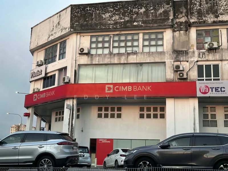 Shop / Office for Rent in Ampang (Kuala Lumpur) - Eddy Lee - Exterior - PropertyGuru.com.my