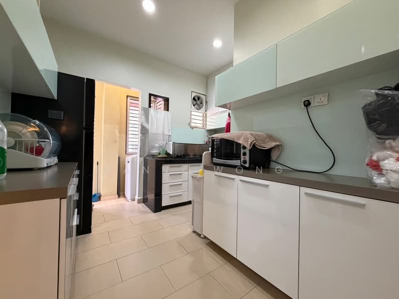 Rumah Bandar untuk Disewa di Batu Caves (Selangor) - Danny Wong - Kitchen - PropertyGuru.com.my