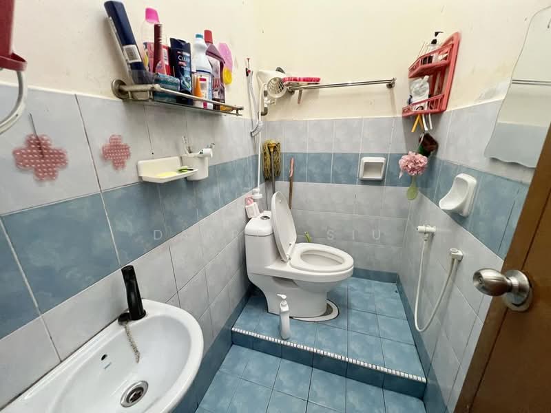 2-storey Terraced House for Sale in Taman Bestari Indah (Ulu Tiram) - Darren Siu - PropertyGuru.com.my