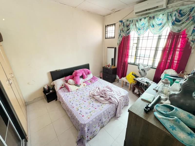 2-storey Terraced House for Sale in Taman Bestari Indah (Ulu Tiram) - Darren Siu - PropertyGuru.com.my