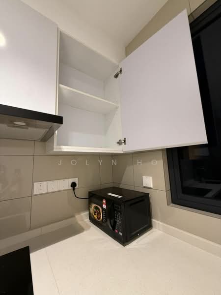 Servis Apartment untuk Disewa di 121 Residences - Jolyn Ho - Kitchen - PropertyGuru.com.my
